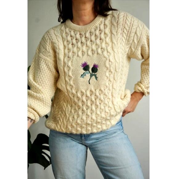 Made in Scotland Vintage 100% Wool Highland Home Industries cable Knit Sweater L - Picture 1 of 4